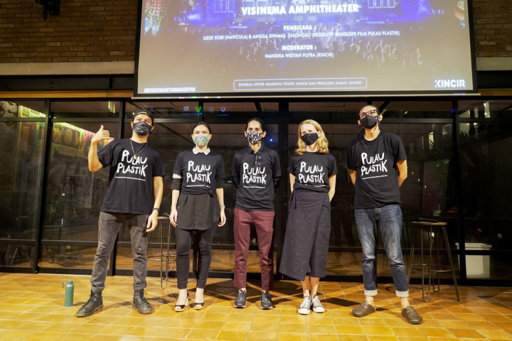 Film 'Pulau Plastik' Hadirkan Pendekatan Baru tentang Sampah Plastik