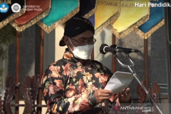 Rektor UGM Tak Ingin Merdeka Belajar Hasilkan Sarjana Generalis
