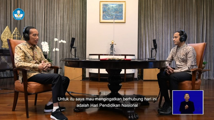 <i>Ngobrol</i> Bareng Nadiem di Podcast, Jokowi Ternyata Tipe Pelajar Ini