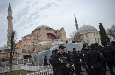 Polisi Turki Tangkap Ajudan Pemimpin ISIS Abu Bakr al-Baghdadi