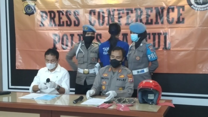 Ngeri, Cinta Ditolak Sate Sianida Bertindak, Berakhir Salah Sasaran