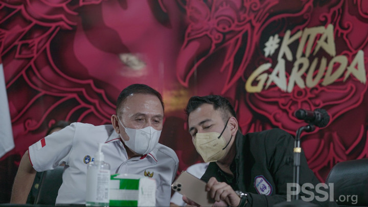 Raffi Ahmad Datangi kantor PSSI Larut Malam, Ada Apa?