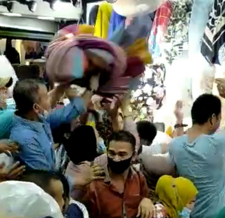 Bikin Kerumunan, Toko di Mal Thamrin City Ditutup Sementara