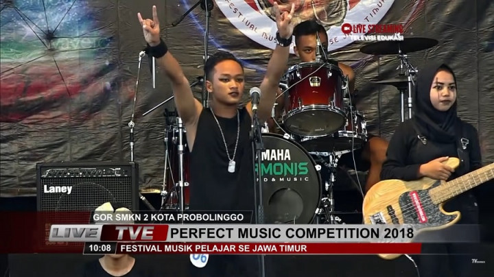 Viral! Band Pelajar Probolinggo Bawakan Lagu Flashlight versi Metal, Banjir Pujian Netizen