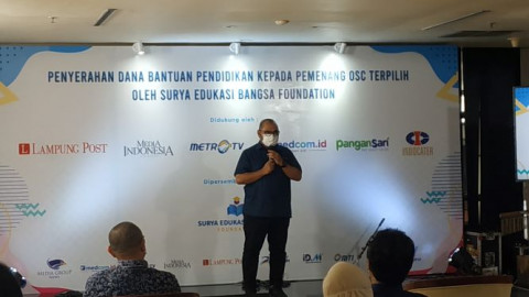 Media Group Beri Bantuan Biaya Hidup 100 Penerima Beasiswa Osc
