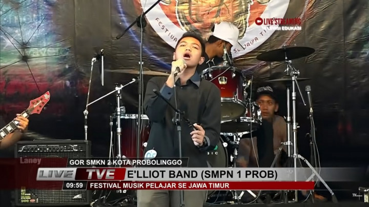 Band-band Pelajar Ini Mendadak Viral, Penampilannya Sukses Mencuri Perhatian