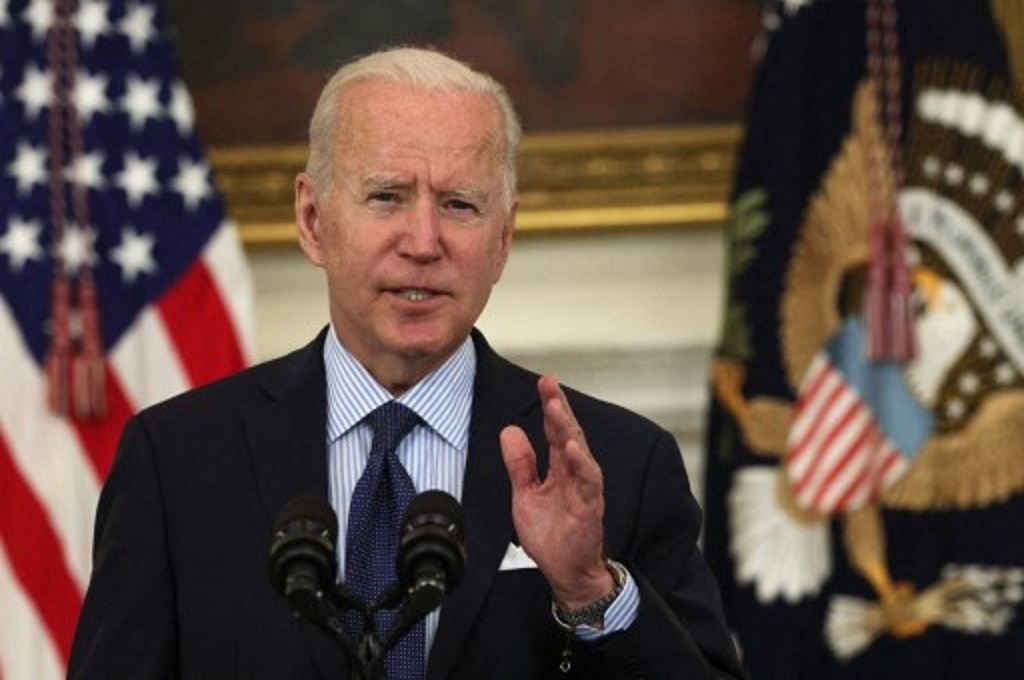 Presiden AS Joe Biden saat berbicara di Gedung Putih, Washington pada 4 Mei 2021. (ALEX WONG / Getty / AFP)