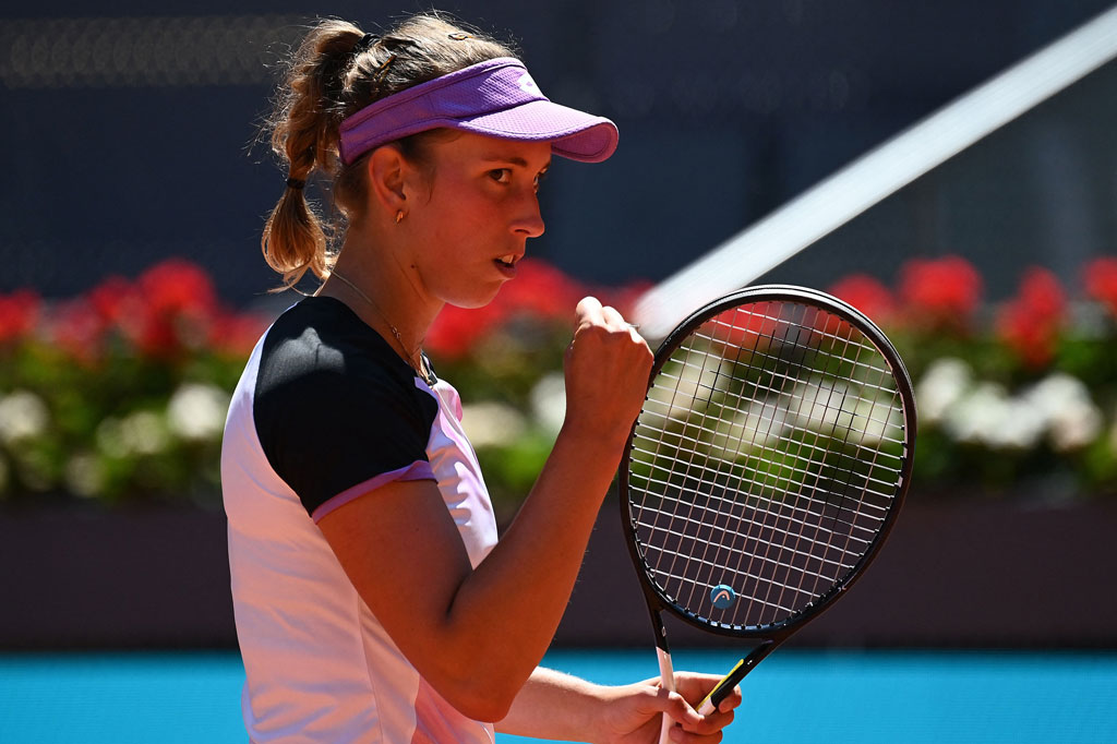 Tenis: Mertens Raih Kemenangan Perdana Atas Halep