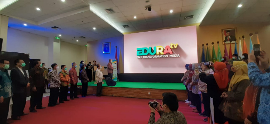 Peluncuran Edura TV UNJ. Foto: UNJ/Humas