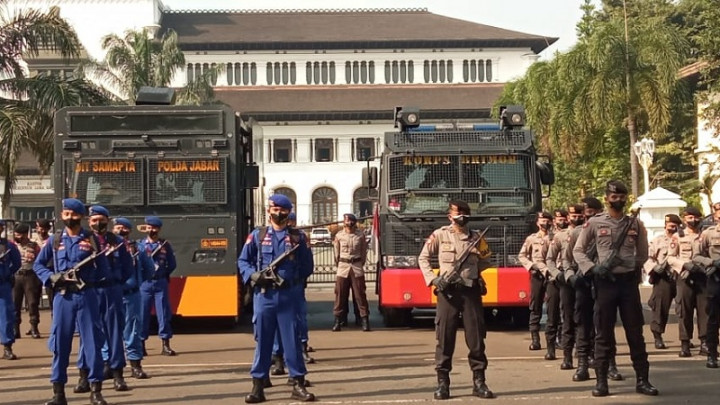 Populer Daerah, 158 Titik Penyekatan di Jabar Hingga 6 KKB Aktif Ganggu Keamanan