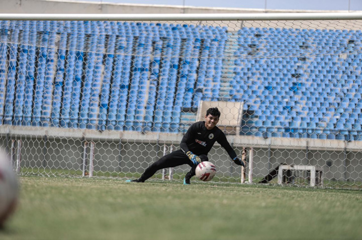 Dipanggil Ikut TC Timnas, Begini Kata Kiper Muda PSS
