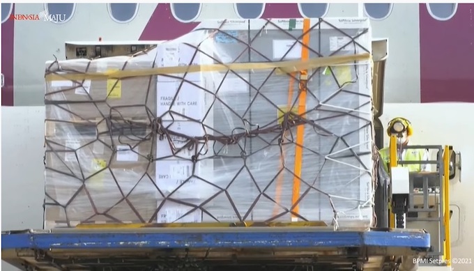 1,3 Juta Dosis Vaksin AstraZeneca Siap Pakai Tiba di Indonesia