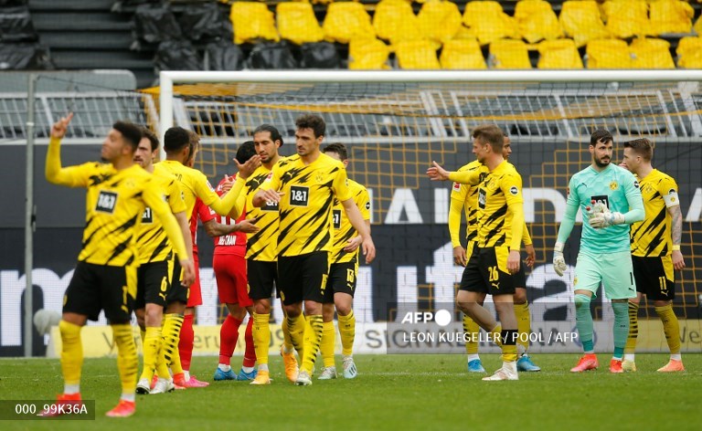 Pemain Borussia Dortmund merayakan kemenangan atas RB Leipzig (AFP/Leon Kuegler)
