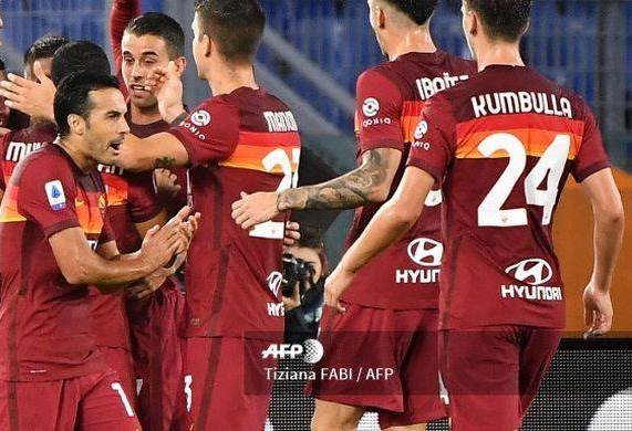 Roma vs Crotone: Giallorossi Menang Telak