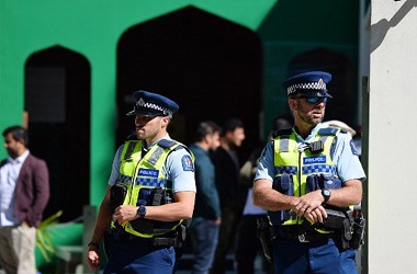 Aksi Heroik Sukses Hentikan Pelaku Penikaman di Selandia Baru