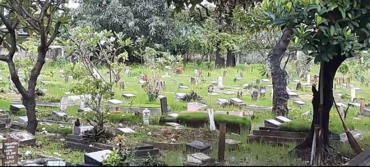 Antisipasi Kerumunan, 9 TPU di Jakut Ditutup untuk Ziarah