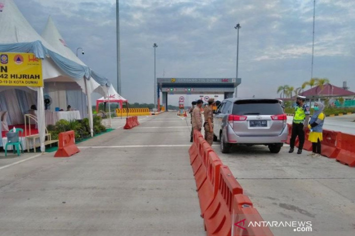 519 Kendaraan Diputar Arah di Tol Trans Sumatra