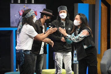 Oppie Andaresta Kenang Cerita di Markas Slank