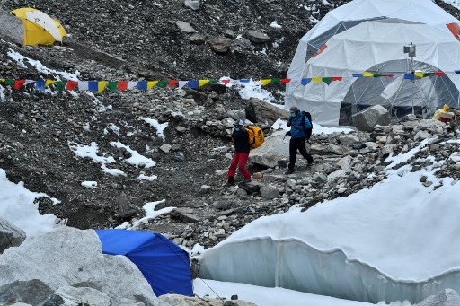 Kelelahan, 2 Pendaki Tewas di Gunung Everest
