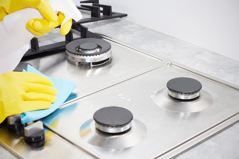 Tips membersihkan dapur dengan mudah. Foto: Shutterstock