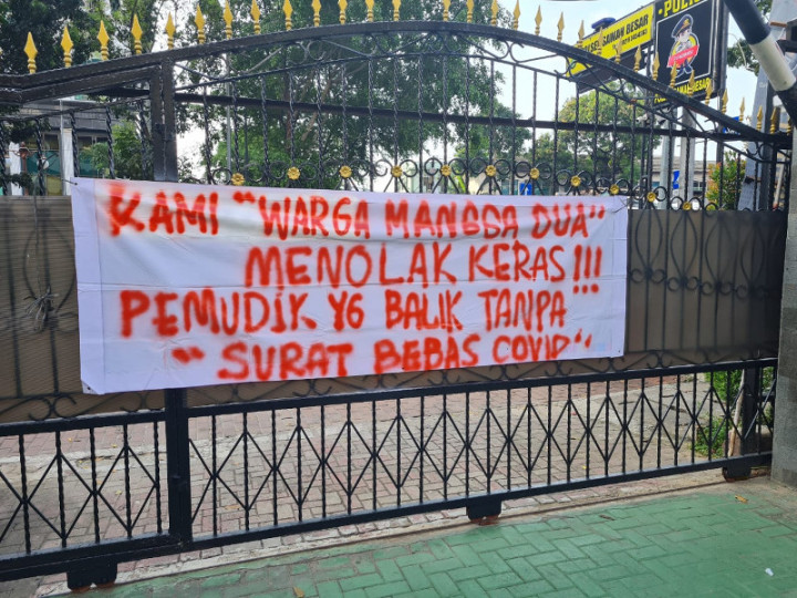 Warga Sawah Besar Tolak Pemudik yang Kembali Tanpa Surat Bebas Covid-19