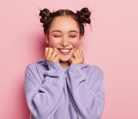 5 Cara Mendapatkan Pipi Merah Alami