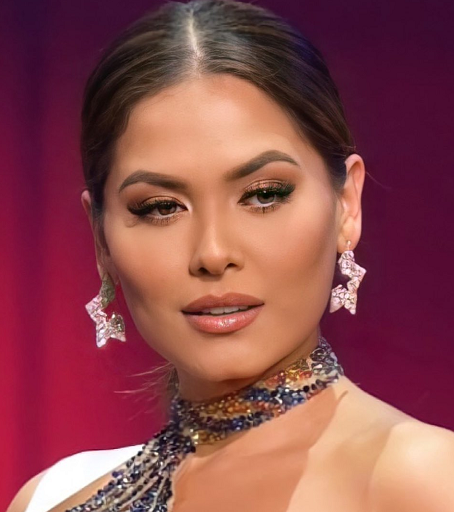 Lima Potret Anggun Ratu Sejagad, Andrea Meza di Ajang Miss Universe 2020