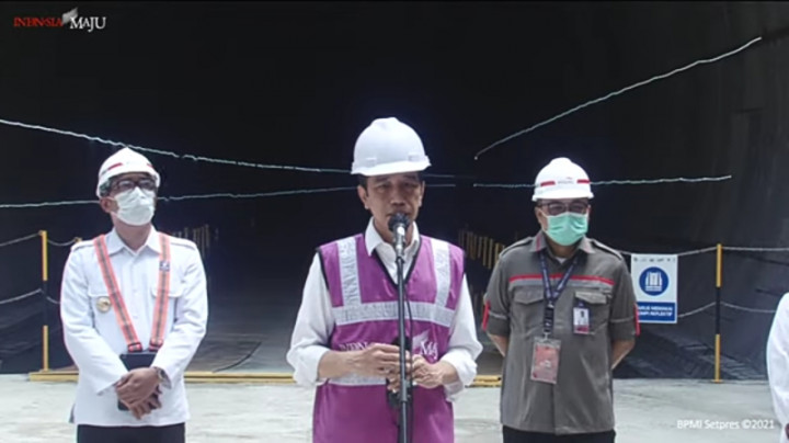 Pembangunan Kereta Cepat Jakarta-Bandung Rampung 73%