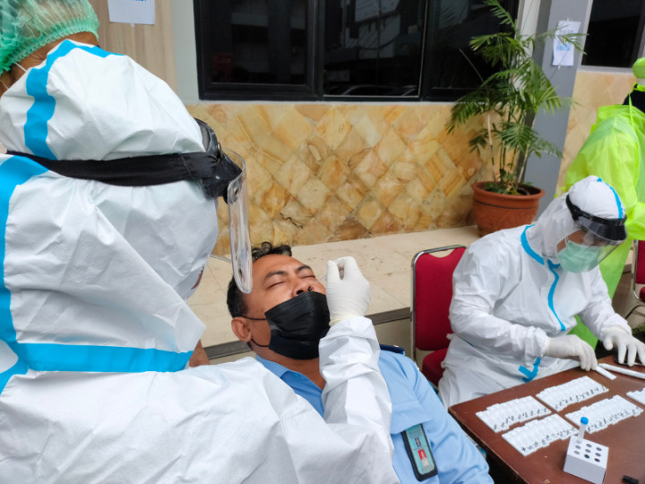 Libur Lebaran Usai, 280 Pegawai Kakanwilkumham DKI Dites Rapid Antigen