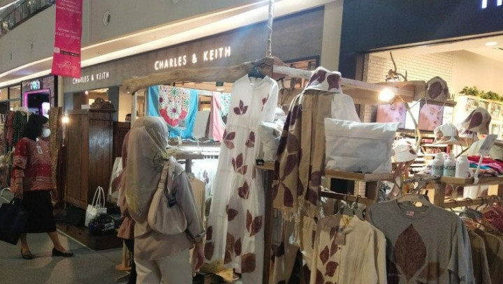 Pakaian <i>Ecoprint</i> dari Karanganyar Siap Mendunia