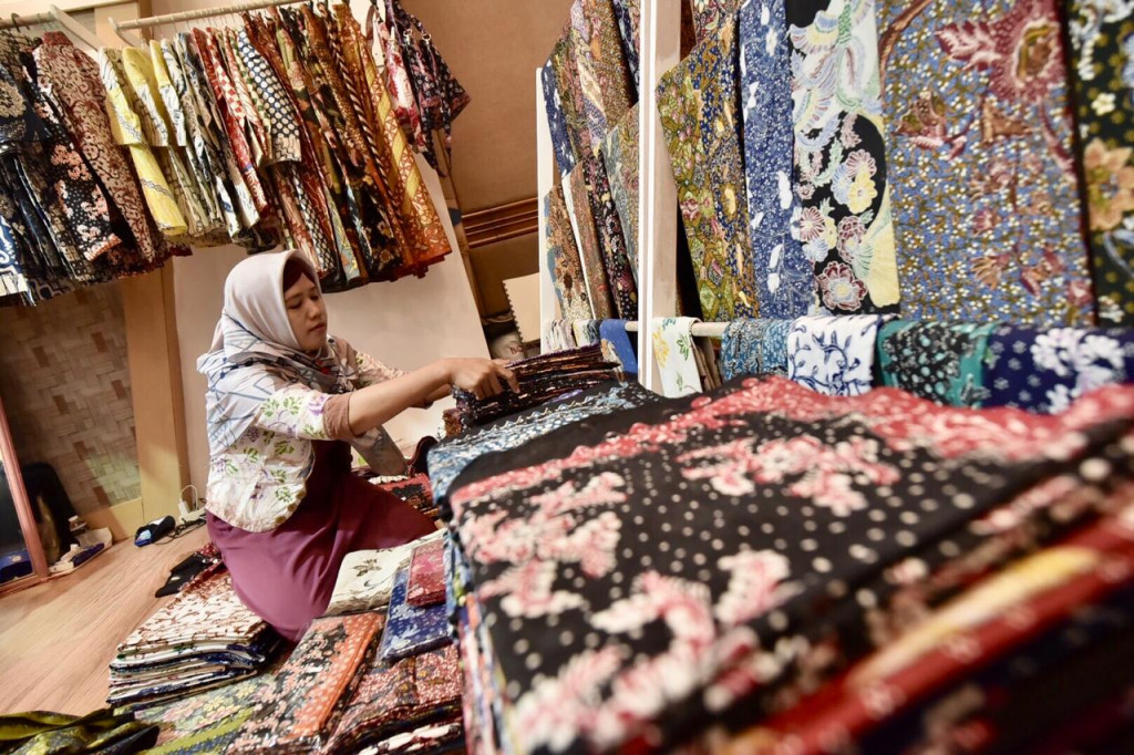 Ilustrasi UKM batik yang sudah meraih SNI - - Foto: dok Pertamina