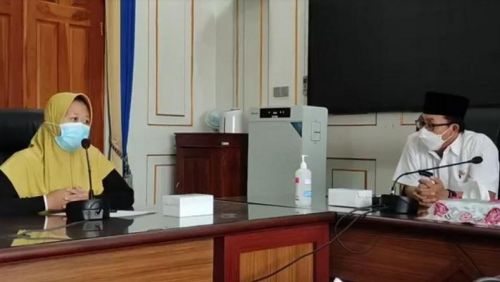 Pemkot Malang Lunasi Utang Guru TK Terjerat Pinjol Ilegal