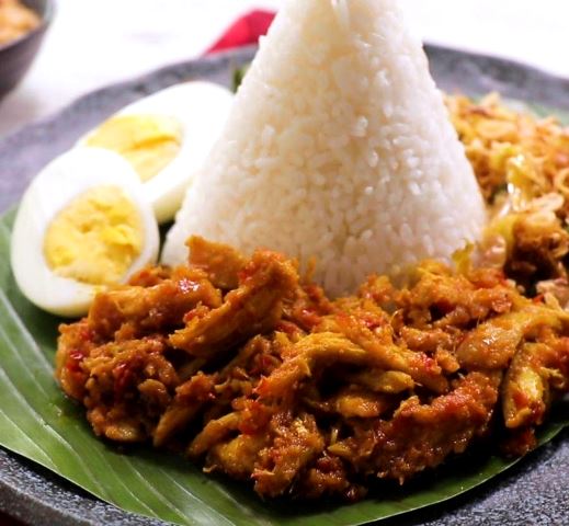Ini resep membuat nasi jinggo khas Bali. (Foto: Dok. Endeus)