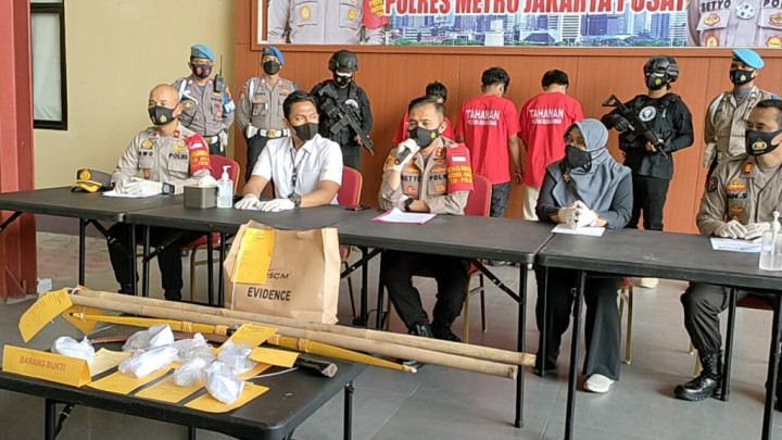 Sadis, Korban Tewas Tawuran Kemayoran Alami Robek di Perut