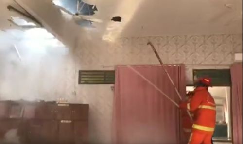 Tertimpa Balon Udara, Gedung Bhayangkari Polres Trenggalek Terbakar