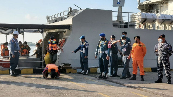 19 ABK WNI yang Kapalnya Tenggelam Tiba di Indonesia