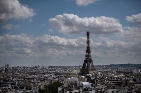 Menara Eiffel Dibuka Kembali Musim Panas Tahun Ini