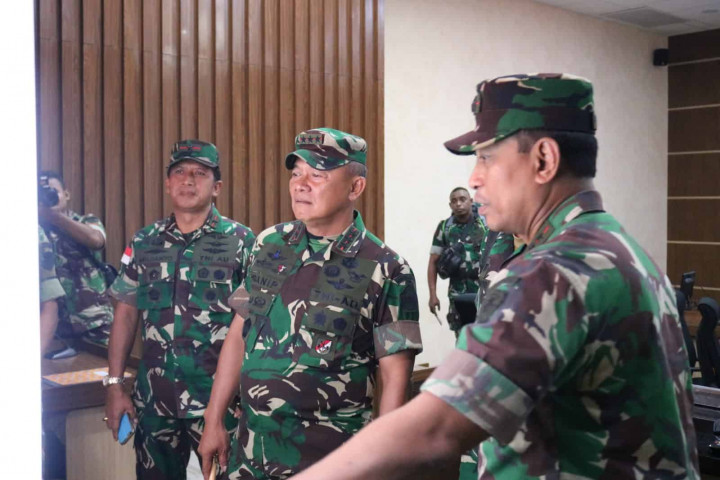 Jokowi Lantik Ganip Warsito Sebagai Kepala BNPB