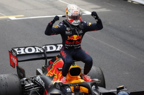 Akhirnya, Verstappen Salip Hamilton di Klasemen F1