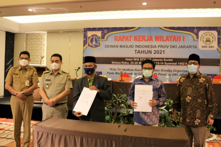 Bank DKI Salurkan Dana Bantuan Rumah Ibadah