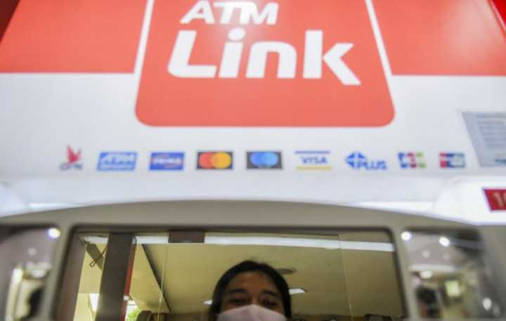 Legislator: Pengenaan Biaya di ATM Link Jangan Sampai Persulit Transaksi UMKM