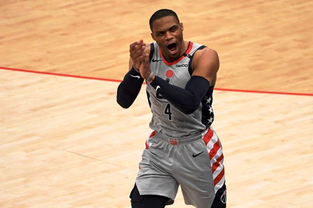 Sixers Cabut Tiket Terusan Pelaku Insiden Popcorn Terhadap Westbrook