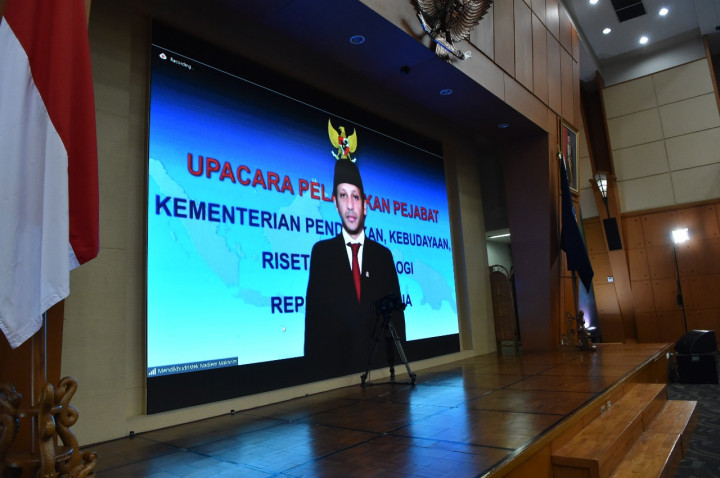 Nadiem Lantik Empat Pejabat di Lingkungan Kemendikbudristek