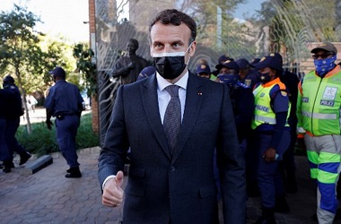 Kecam Kudeta Mali, Macron Ancam Tarik Pasukan Prancis