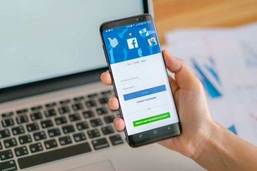 Facebook Inc menyatakan akan mengambil tindakan tegas terhadap pengguna yang berulang kali menyebarkan informasi yang tidak akurat. (Foto: Ilustrasi. Dok. Freepik.com)