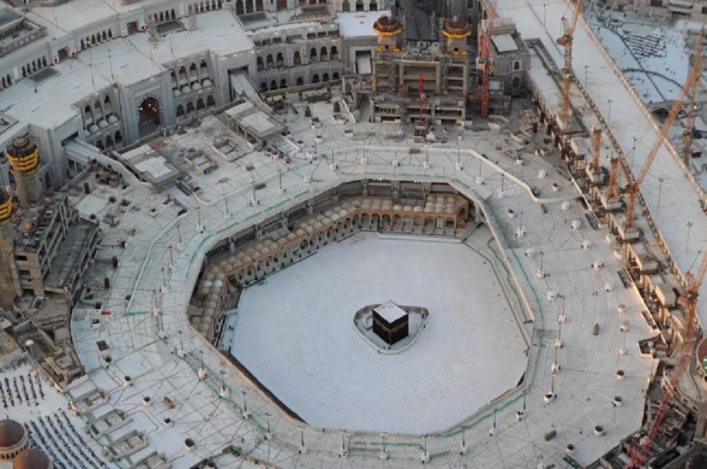 Foto udara memperlihatkan Ka'bah dan Masjidil Haram di Makkah, Arab Saudi. Foto: AFP