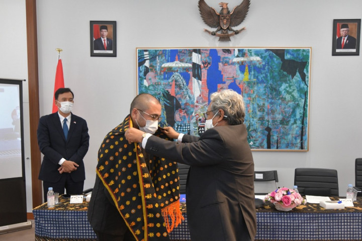 Indonesia Beri Penghargaan Awak Kapal Jepang yang Bantu Selamatkan WNI