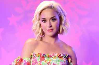 Sebelum Menjadi Ibu, Katy Perry Tak Pernah Rasakan Cinta Tanpa Syarat