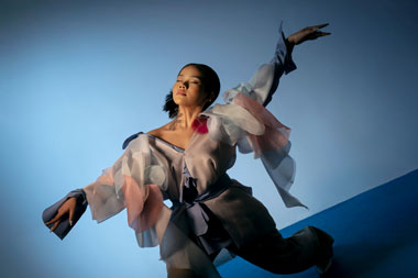 Yura Yunita Beri Semangat lewat Lagu Mulai Langkahmu