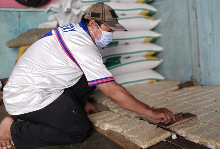 Harga Kedelai Makin Mencekik, Perajin Tempe di Tangsel Kecilkan Ukuran